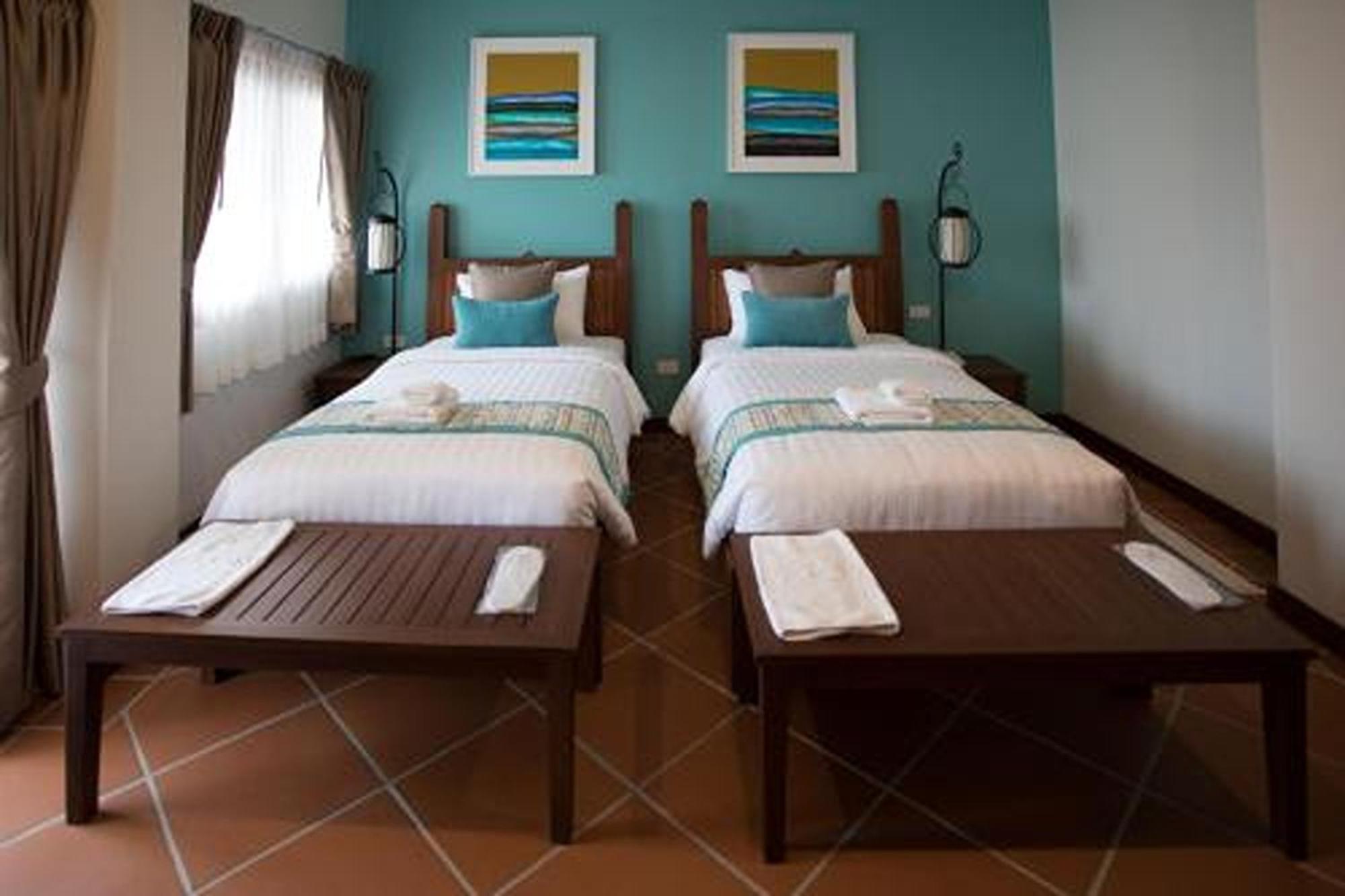 Villa Sanpakoi Chiang Mai Bagian luar foto