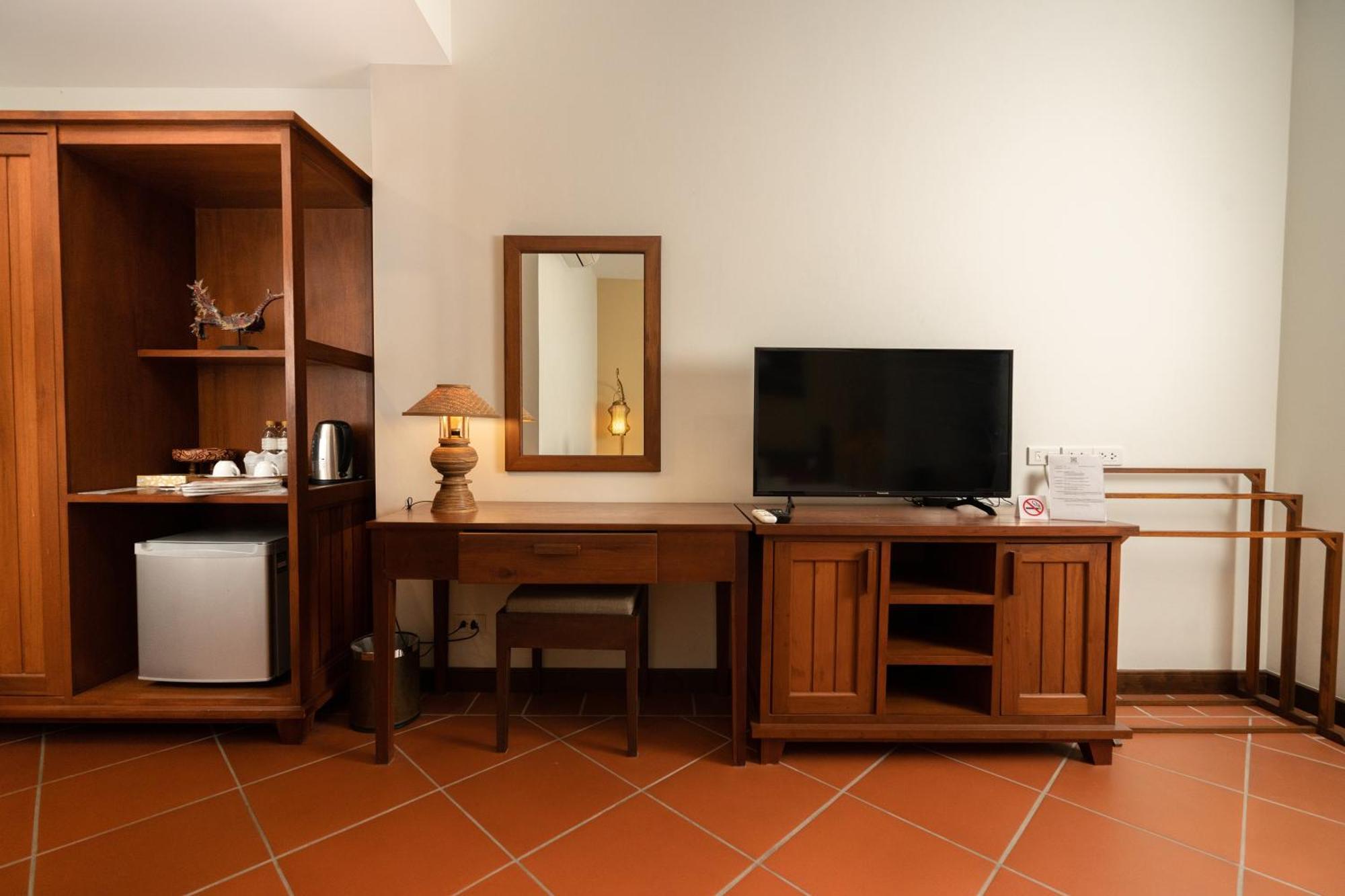 Villa Sanpakoi Chiang Mai Bagian luar foto